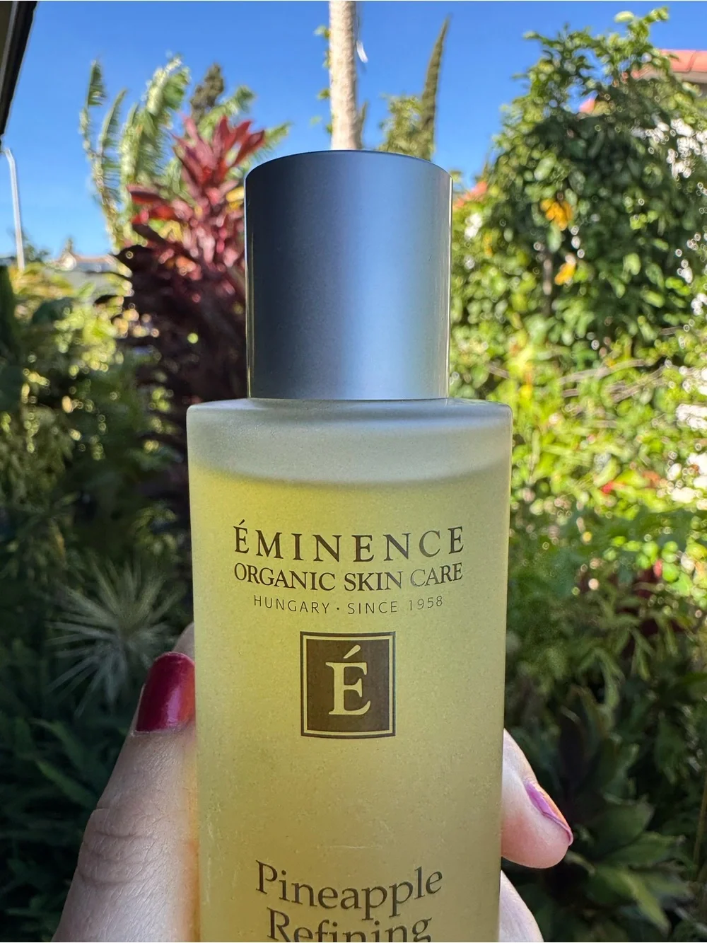 Eminence pineapple refining